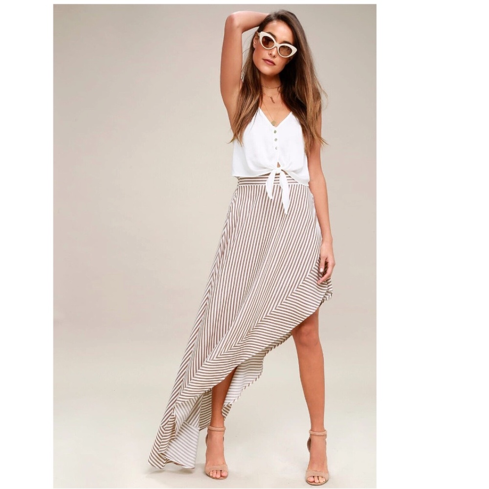 Lulu's High Waist Maxi Skirt Size S *NWT*